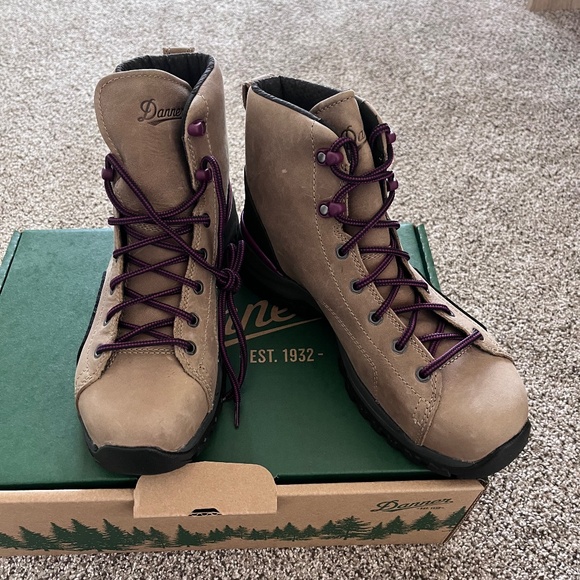 Danner Shoes - Danner Workboots